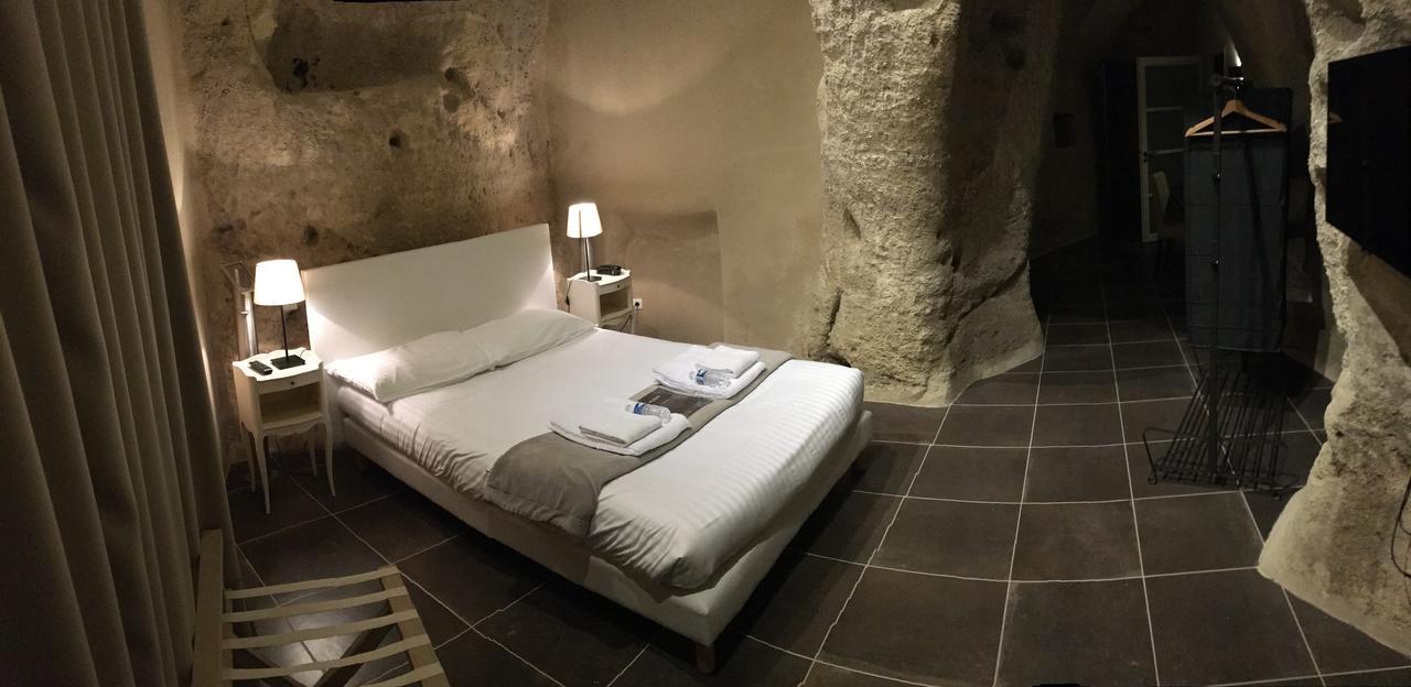 Rocaminori Hotel Louresse-Rochemenier Ngoại thất bức ảnh